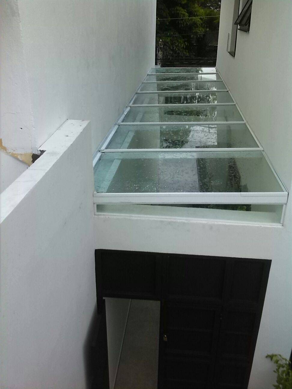 Cobertura de Vidro para Corredor Preço no Campo Belo - Cobertura de Vidro para Porta