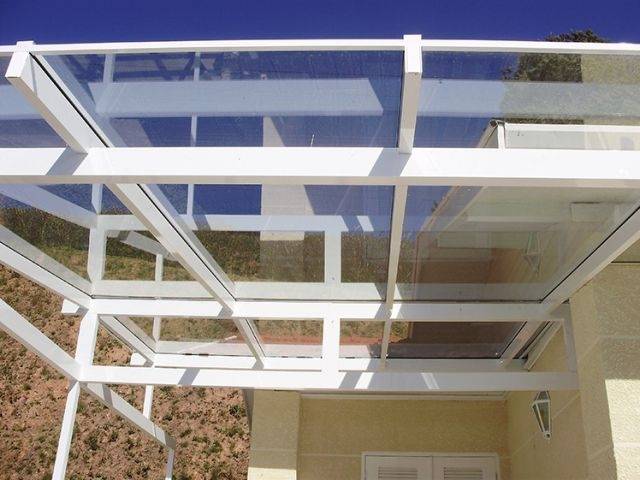 Cobertura de Vidro para Garagem no Jabaquara - Cobertura de Vidro para Porta