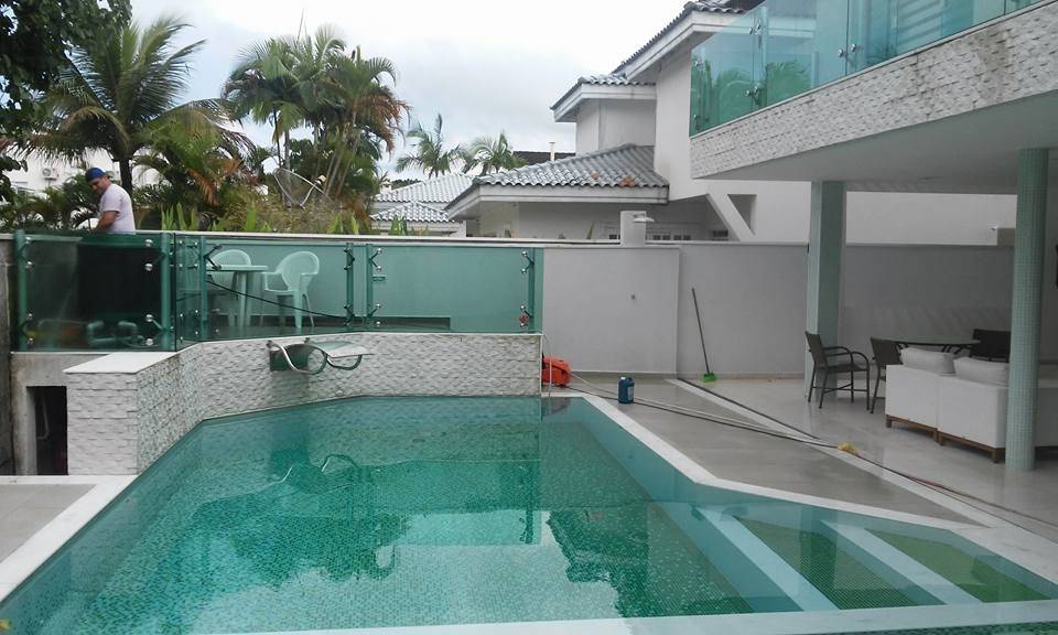 Guarda-corpo de Vidro com Inox na Cidade Tiradentes - Guarda-corpo de Vidro para Piscina