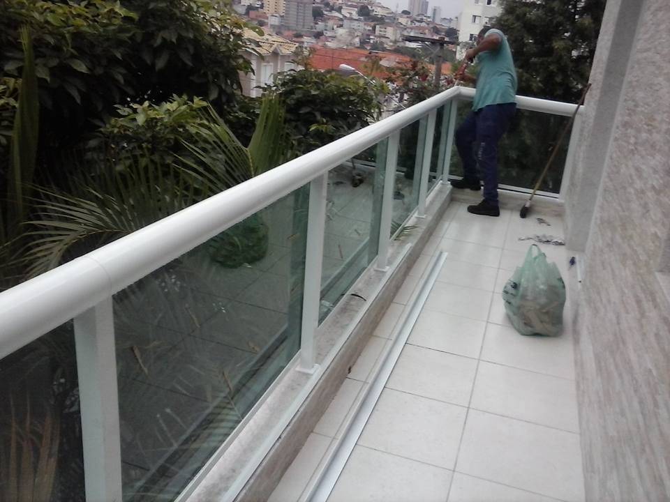 Guarda-corpo de Vidro Sp na Vila Carrão - Guarda-corpo de Vidro Laminado