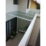 Cobertura de vidro para lavanderia em Interlagos